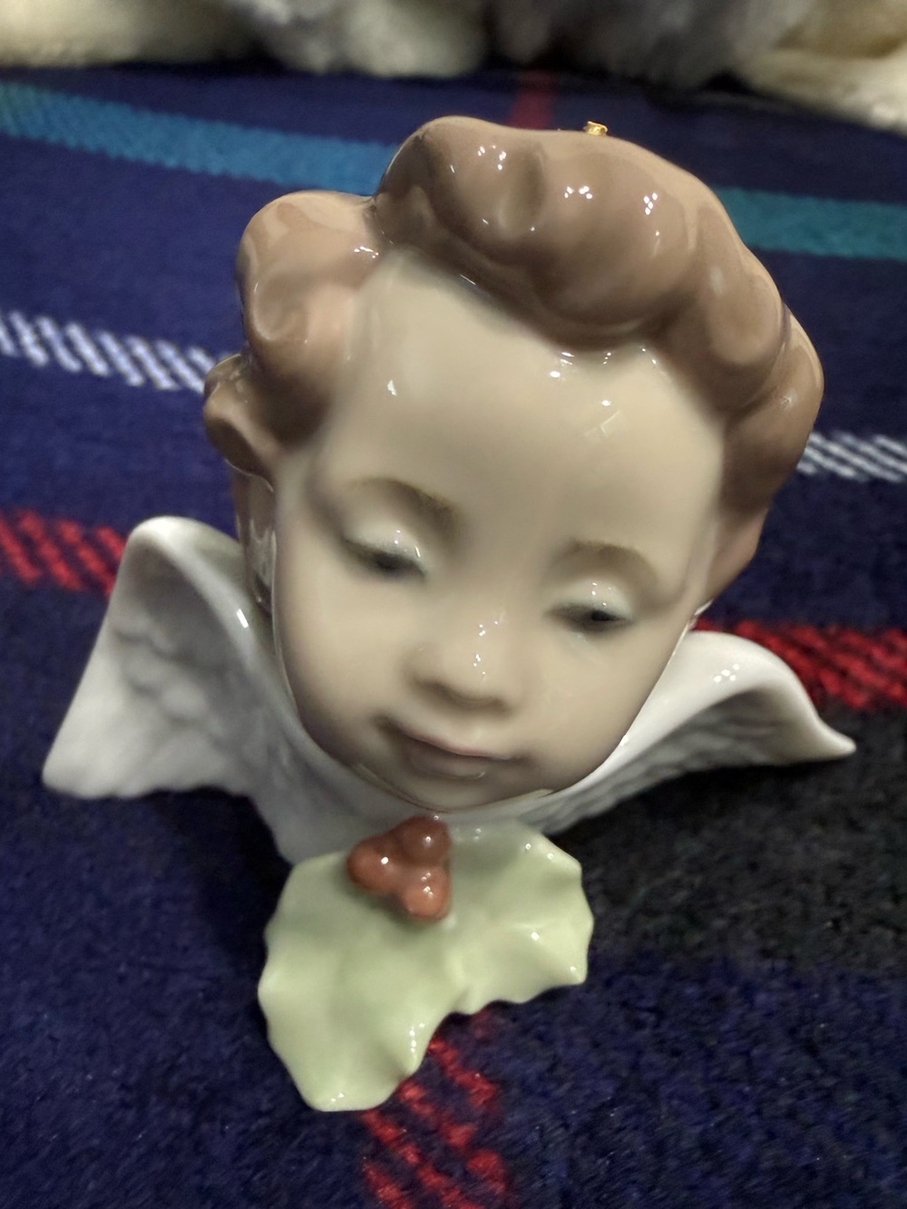 Lladro "Seraf with Holly" Angel Ornament No Box Spain 1996 Daisa